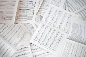 reading music notes